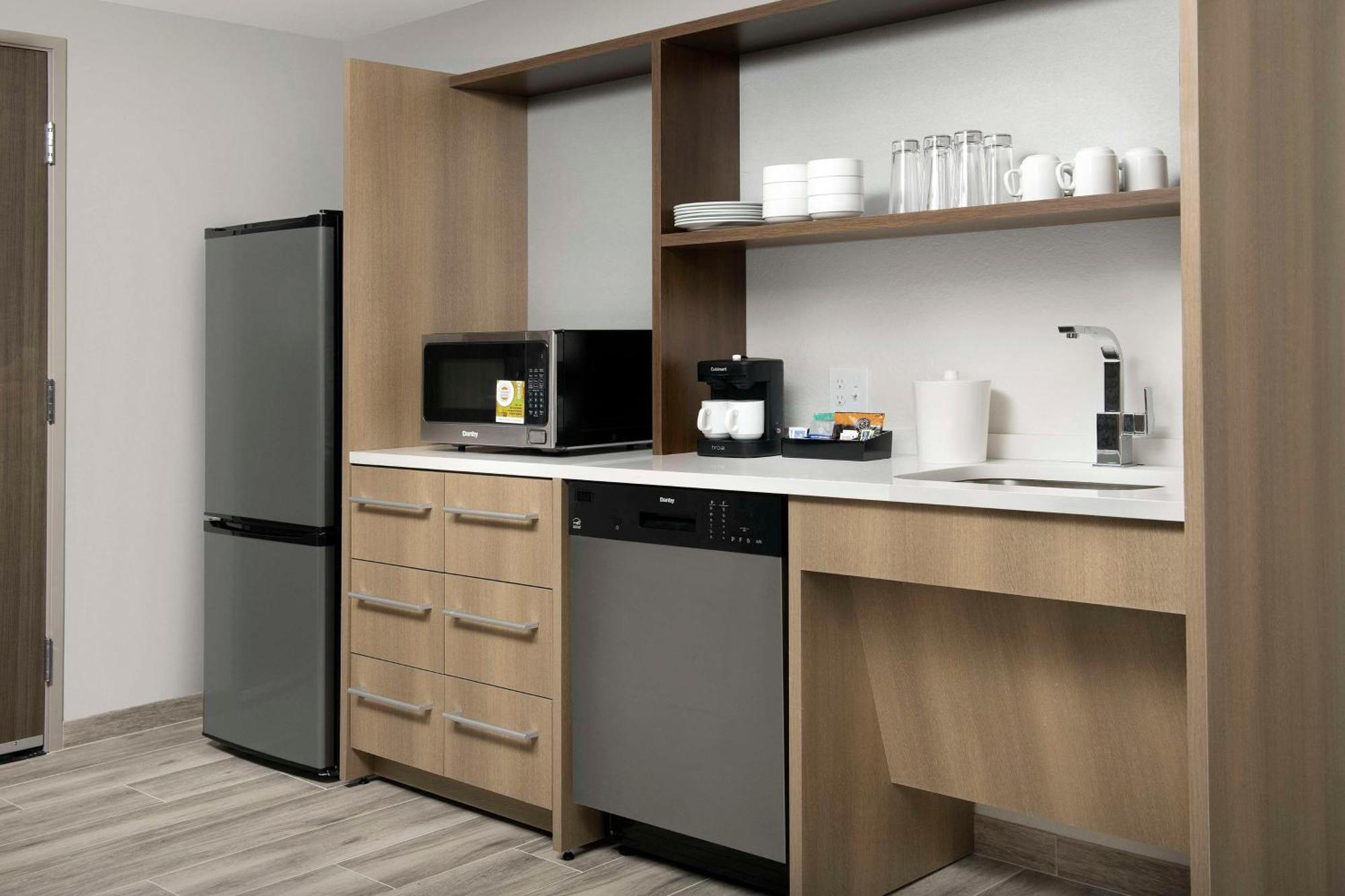 Home2 Suites By Hilton Fort Myers Airport Екстериор снимка